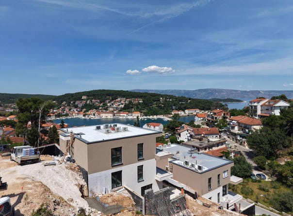 Jelsa, Split-Dalmatia County 21465