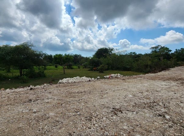 Kutuh, Badung, Bali 83150