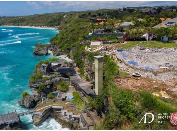 Uluwatu, Badung, Bali 80361