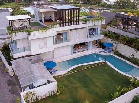 Mengwi, Bali