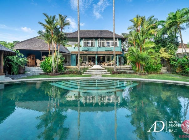 Kerobokan, Badung, Bali 80361
