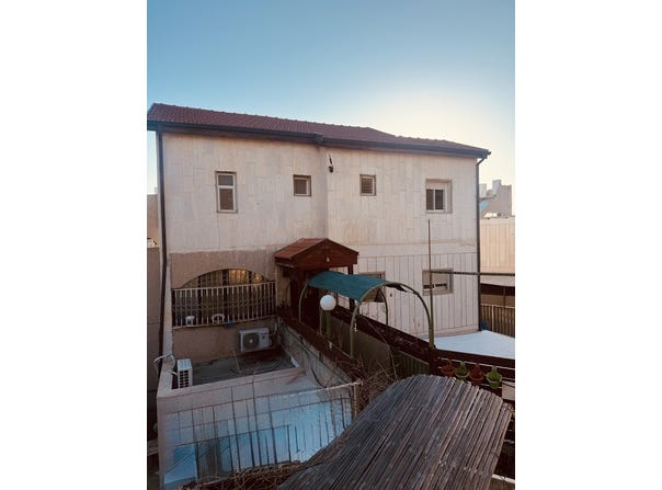 Maale Adumim, Klei Shir