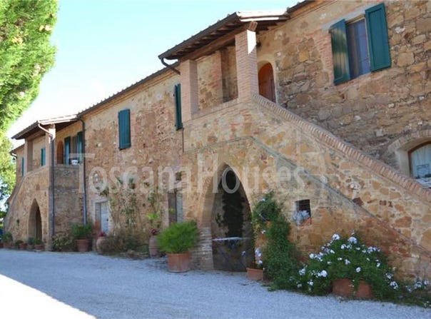 Montalcino, Tuscany 53024