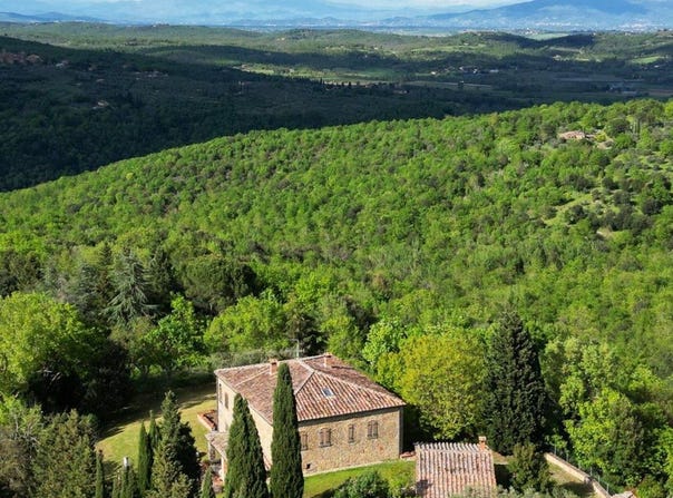 Sinalunga, Tuscany 53048