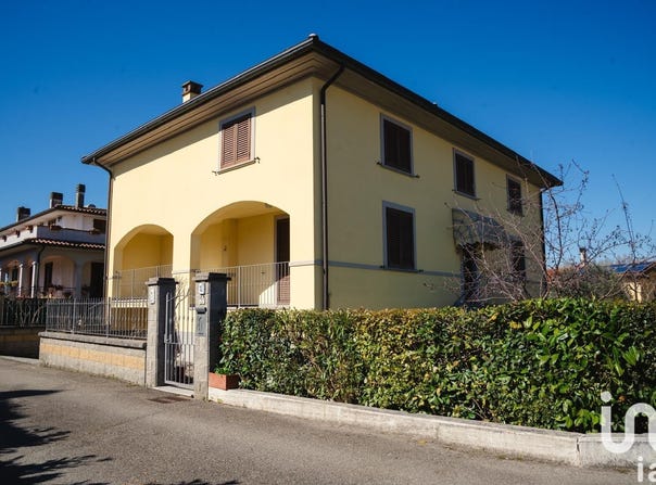Arezzo, Tuscany 52100