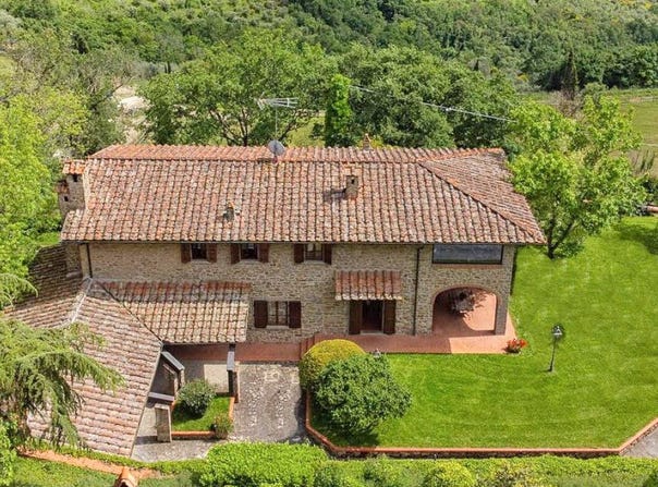 Arezzo, Tuscany 52100
