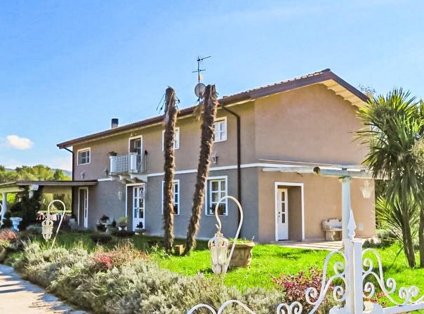 Virgoletta, Tuscany 54028