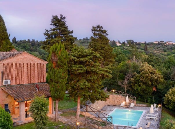 Volterra, Tuscany 56048