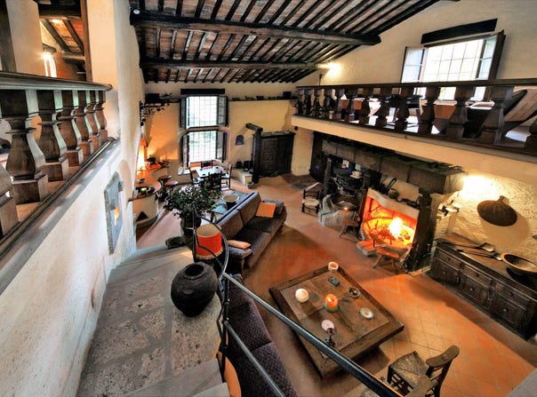 Camaiore, Tuscany 55041