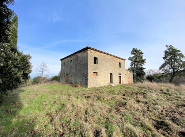 Lajatico, Tuscany 56030