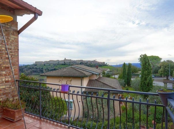 Casole d'Elsa, Tuscany 53031