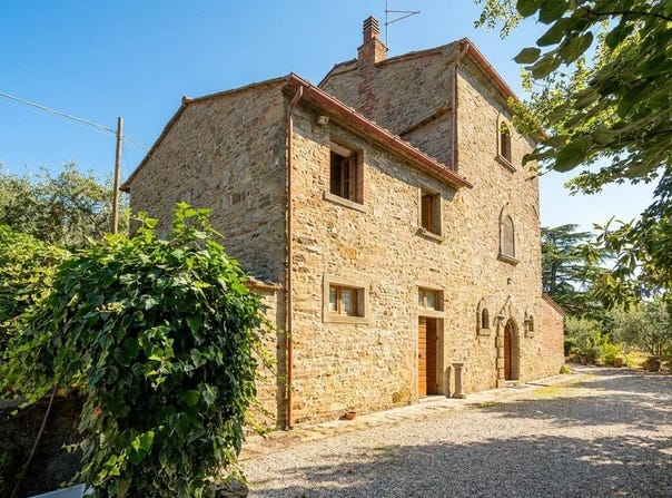 Cortona, Tuscany 52044