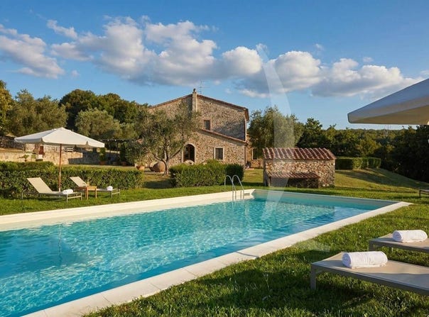 Manciano, Tuscany 58010