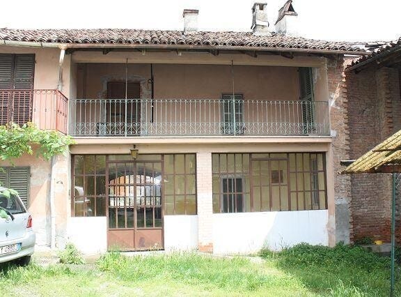 Verduno, Piedmont 12060