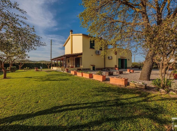 Manciano, Tuscany 58010