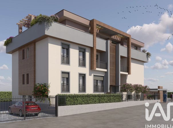 Rovellasca, Lombardy 22069