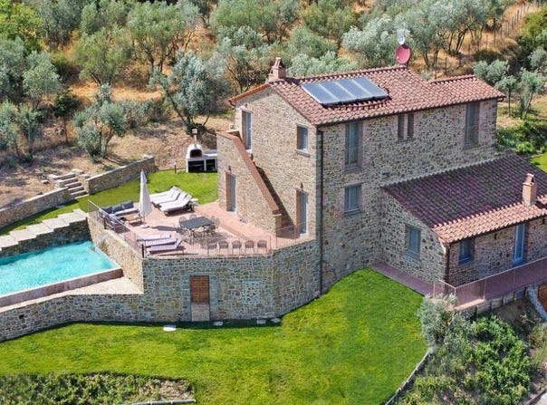 Cortona, Tuscany 52044
