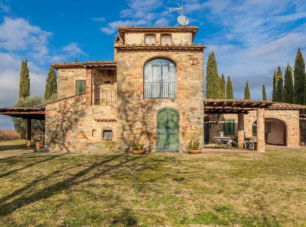Cortona, Tuscany 52044