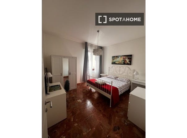 florence, Tuscany 50127