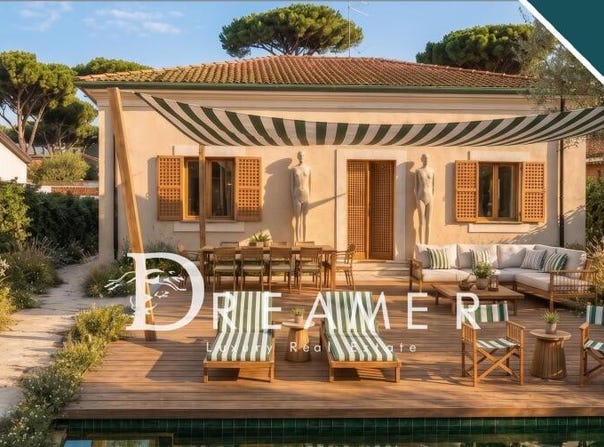 Forte Dei Marmi, Tuscany 55042