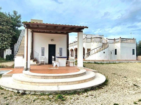 Ostuni, Apulia 72017