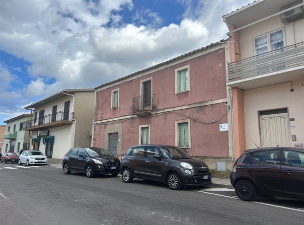 Sarroch, Sardinia 09018