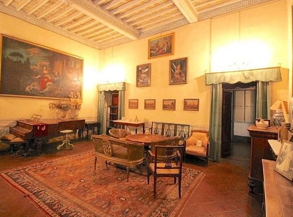 Pescia, Tuscany 51017