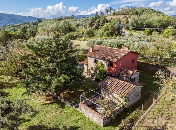 Uzzano, Uzzano, Tuscany 51010