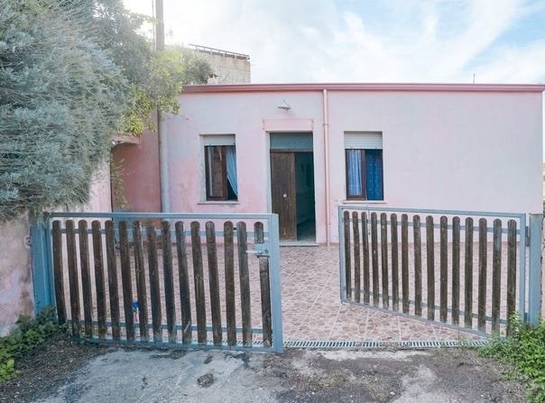 Sedini, Sardinia 07035