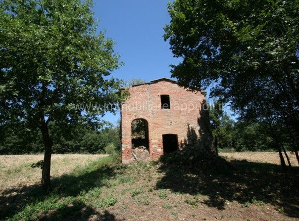 Lucignano, Tuscany 52046