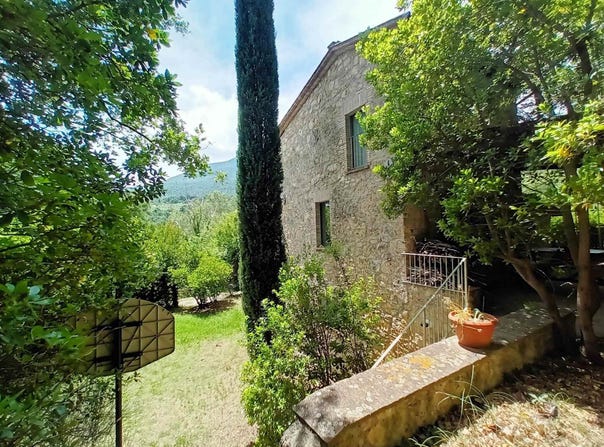 Cetona, Tuscany 53040