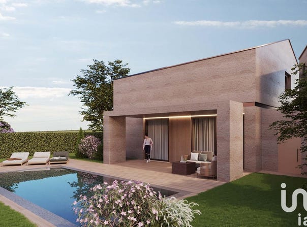 Cassina Rizzardi, Lombardy 22070