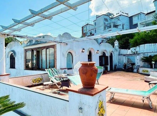 Anacapri, Campania 80071