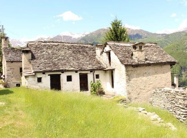 Domodossola, Piedmont 28037