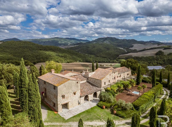 Radicondoli, Tuscany 53030