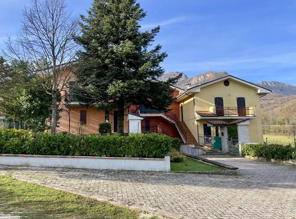 Sarnano, Marche 62028