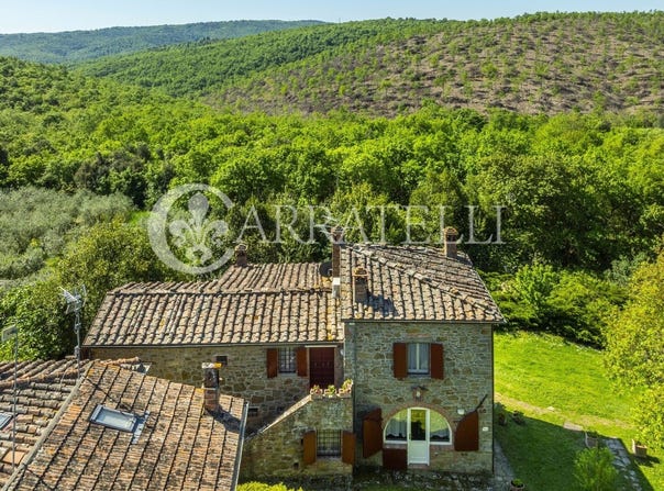 Sinalunga, Tuscany 53048