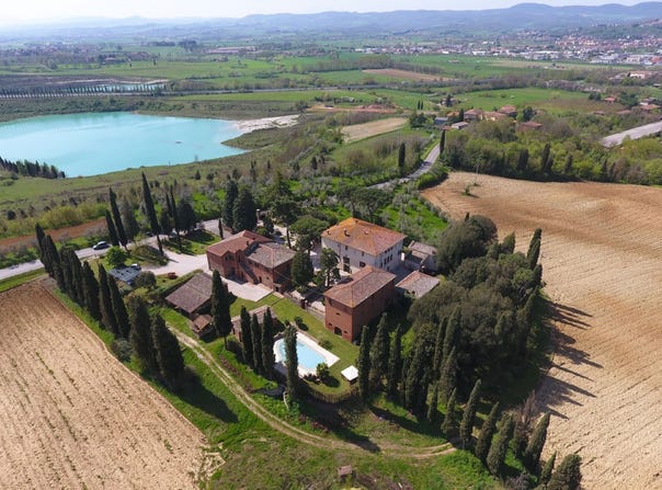 Sinalunga, Tuscany 53048