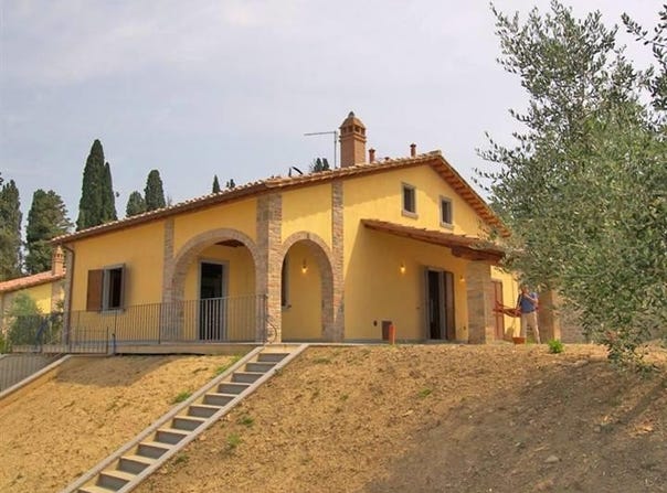 Cortona, Tuscany 52044