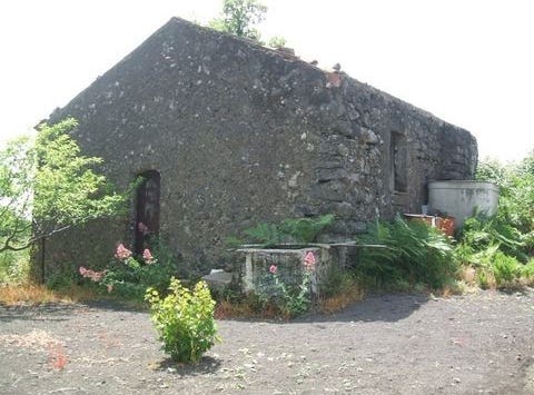 Via Carpene, 10 Via Carpene, 10, Trecastagni, Sicily 95039