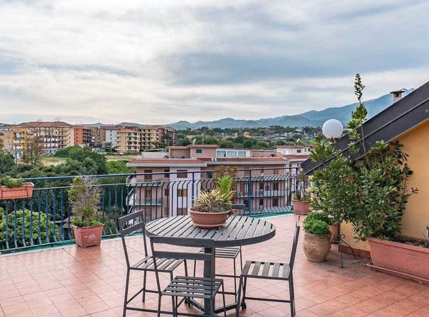 Acireale, Sicily 95024