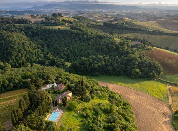 Volterra, Tuscany 56048