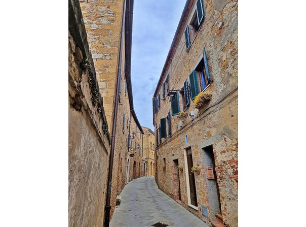 Trequanda, Tuscany 53020