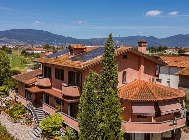 Quarrata, Tuscany 51039