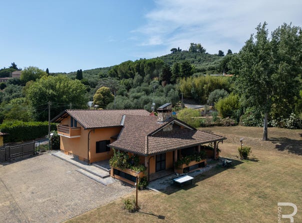 Massarosa, Massarosa, Tuscany 55054