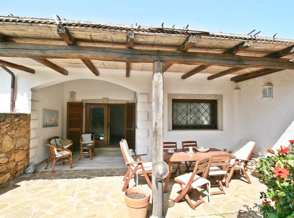 Palau, Sardinia 07020