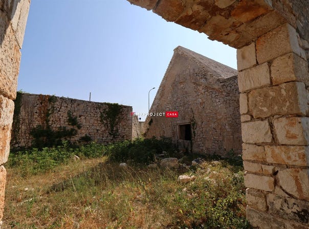 Cisternino, Apulia 72014