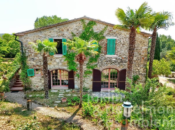 Sassetta, Tuscany 57020