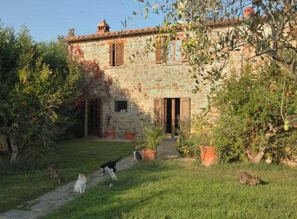 Cortona, Tuscany 52044
