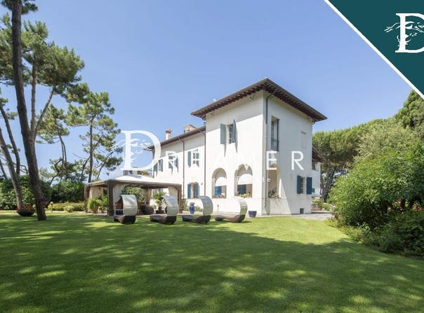 Massa, Tuscany 54100